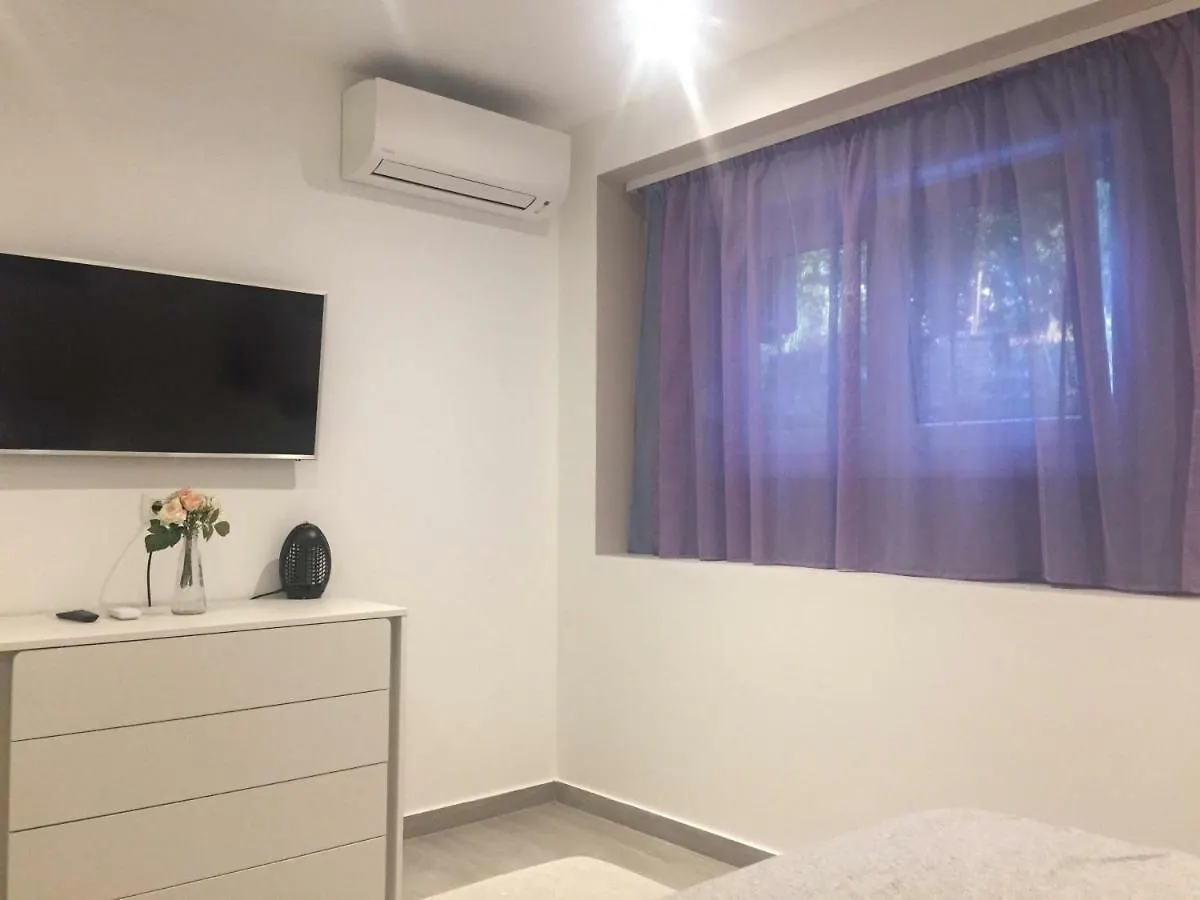 Apartment Luce  Njivice